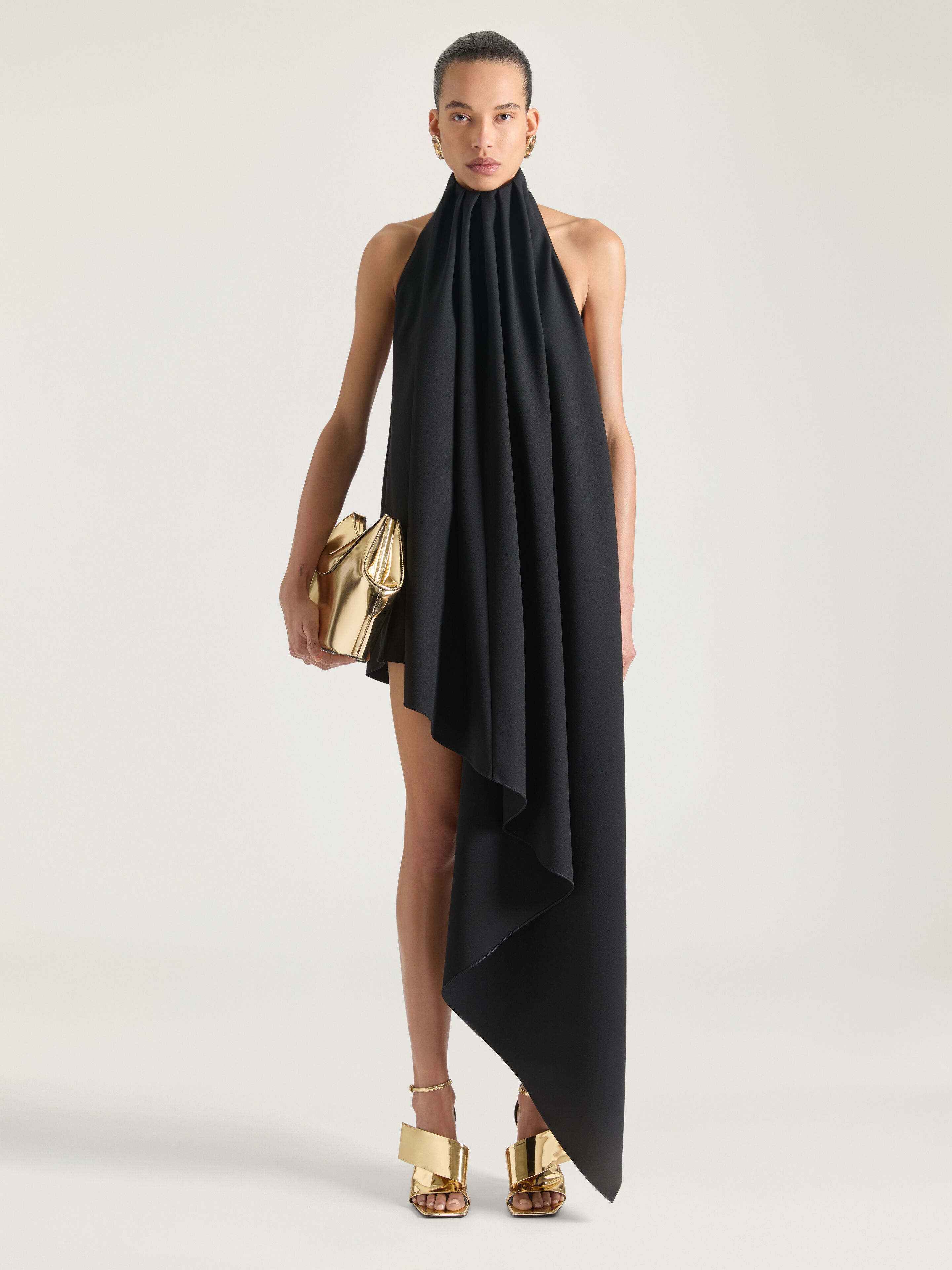 Asymmetric halterneck dress in wool